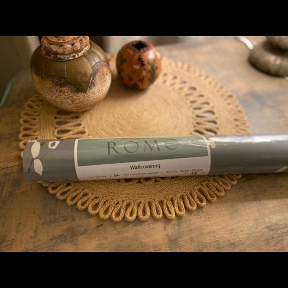 ROMO Luxury Wallpaper Mikado Gray Gold Catkins - Picture 6 of 10